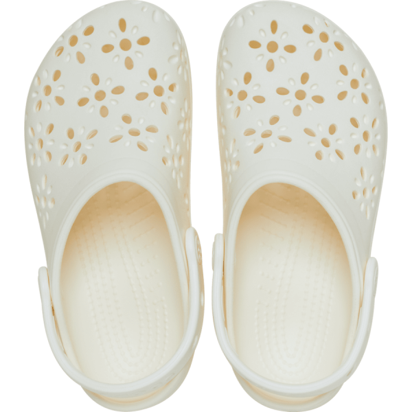 Classic Floral Cut-Out Clog - Image 3